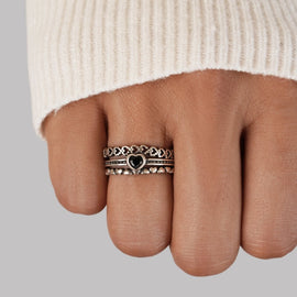 Black Heart Ring - Beautiful Earth Boutique