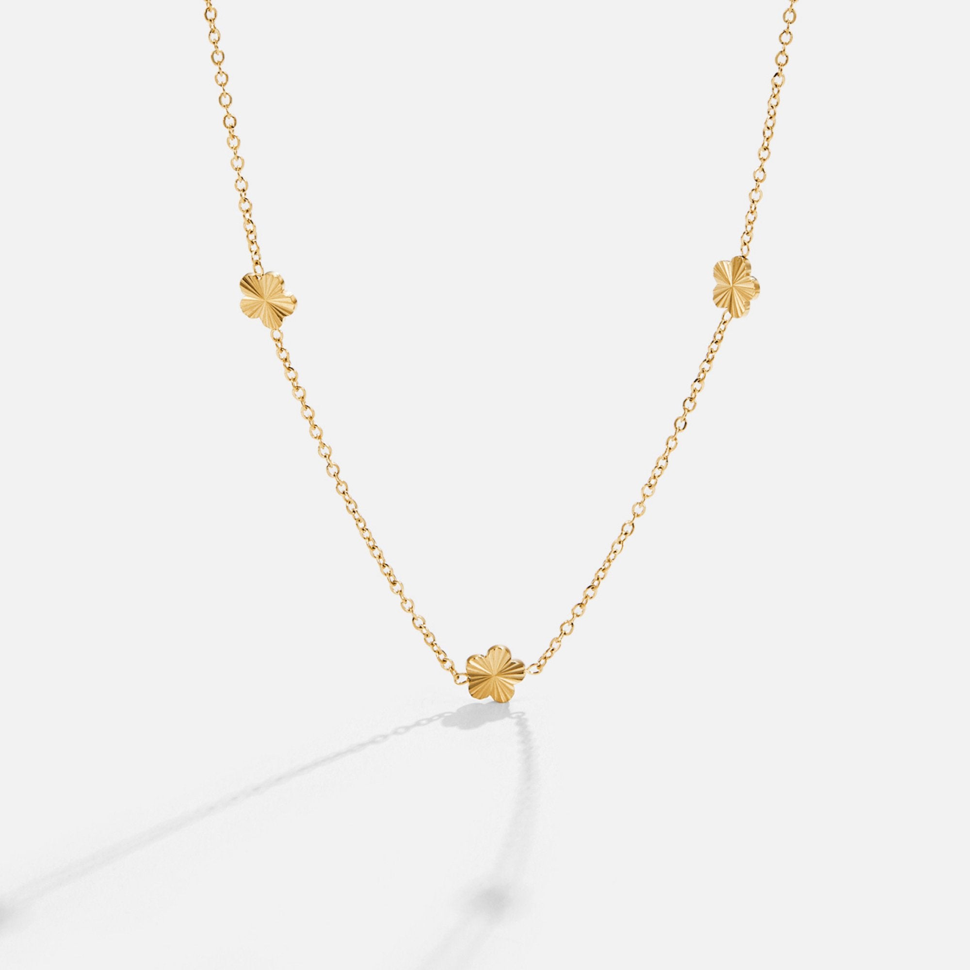 Clover Pendant Necklace - 18K Gold Plated - Waterproof - Tarnish