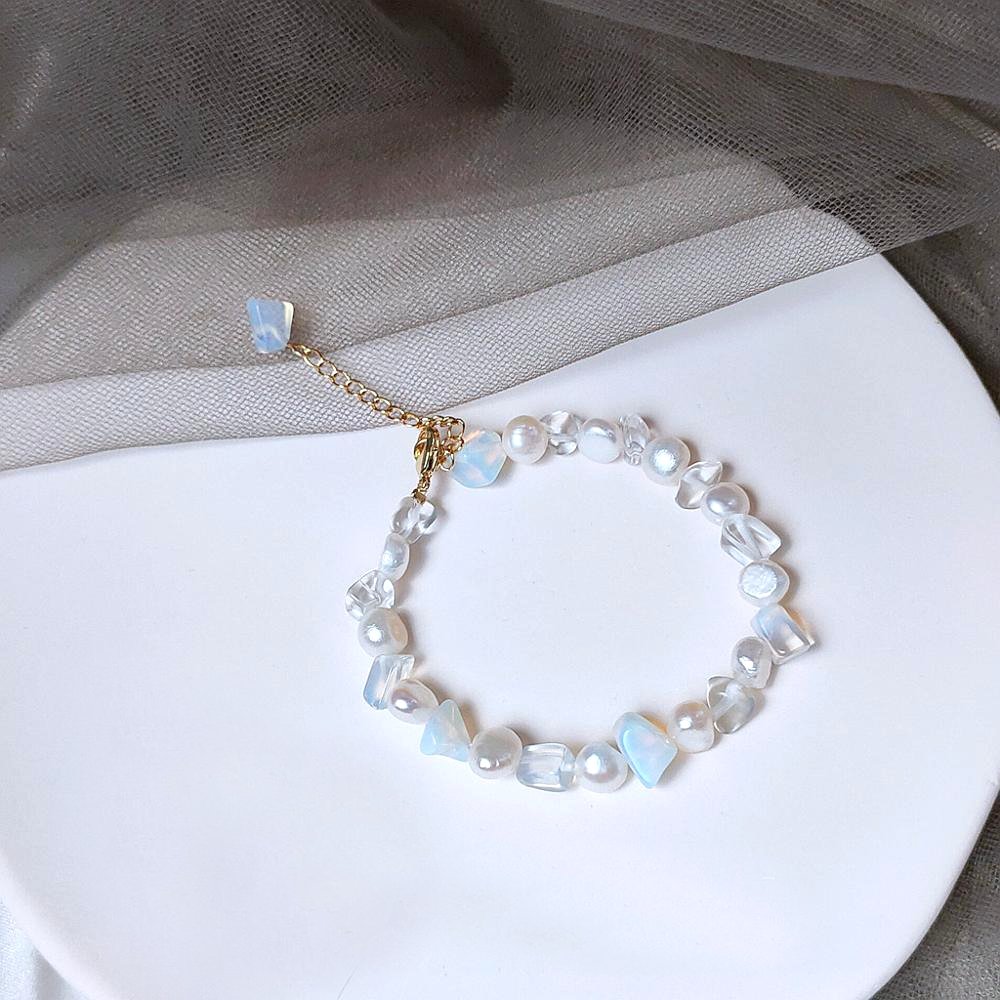 Freshwater Pearl Moonstone Necklace