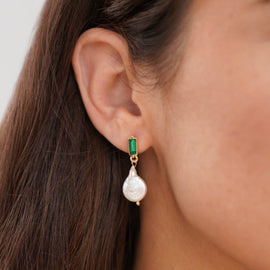 Green Crystal & Pearl Earrings - Beautiful Earth Boutique
