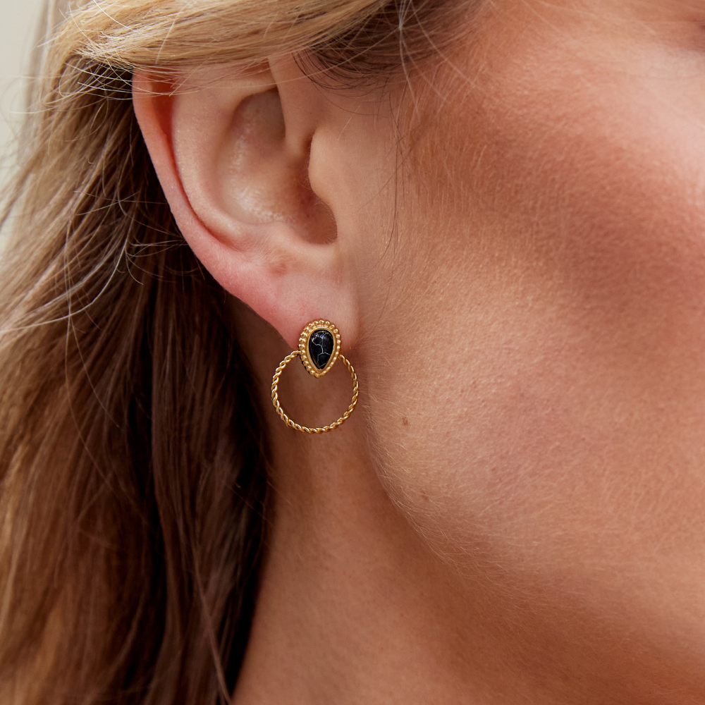 Tori Black Stone Earrings