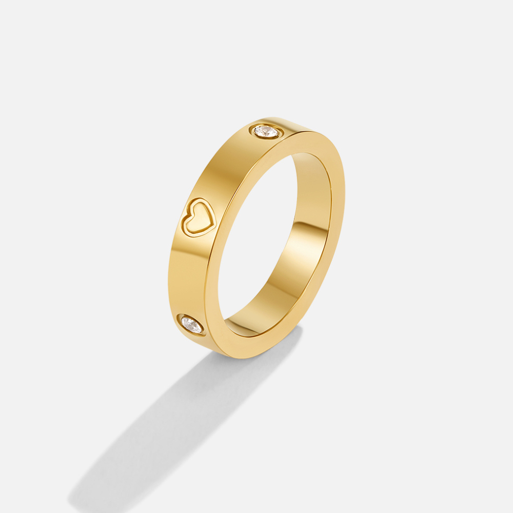 Mari Heart Gold Ring