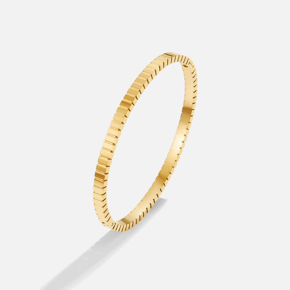 Tara Gold Bangle