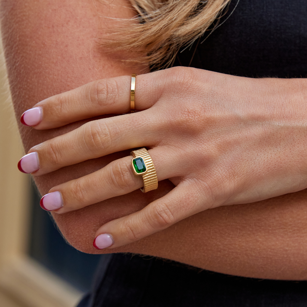 Giana Emerald Gold Ring