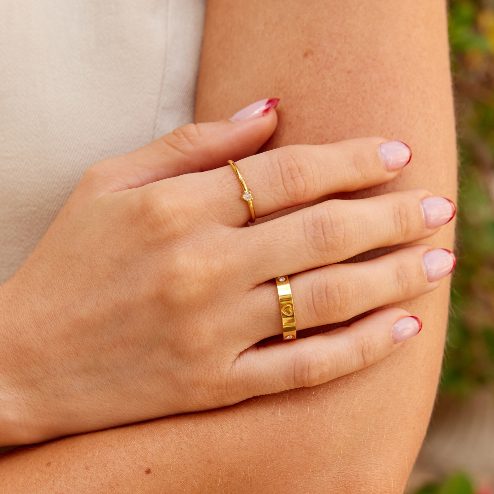 Mari Heart Gold Ring