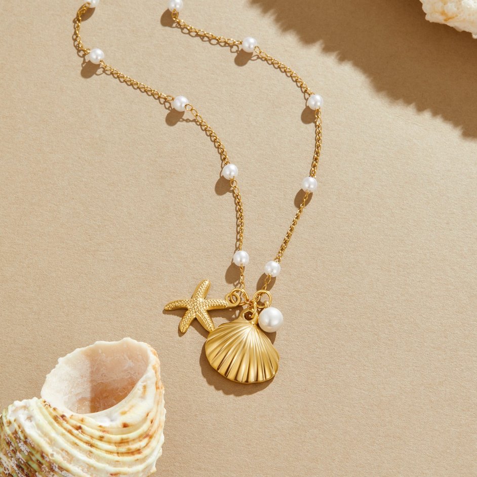 Aria Shell Charm Necklace - Beautiful Earth Boutique