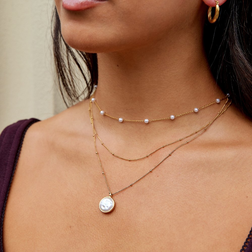 Mother Of Pearl Pendant Necklace - Beautiful Earth Boutique