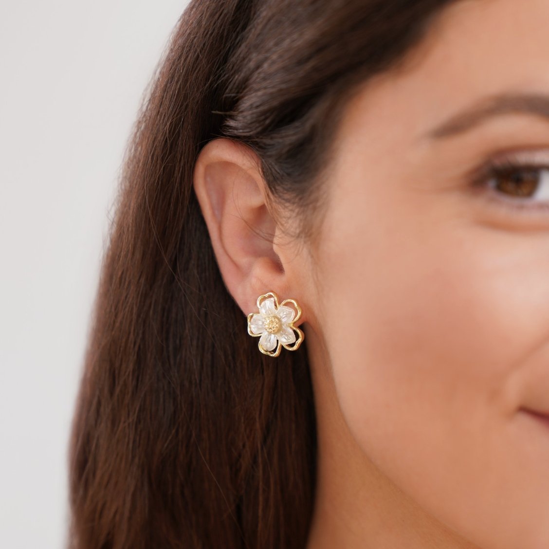 14K Gold Flower Earrings - Beautiful Earth Boutique