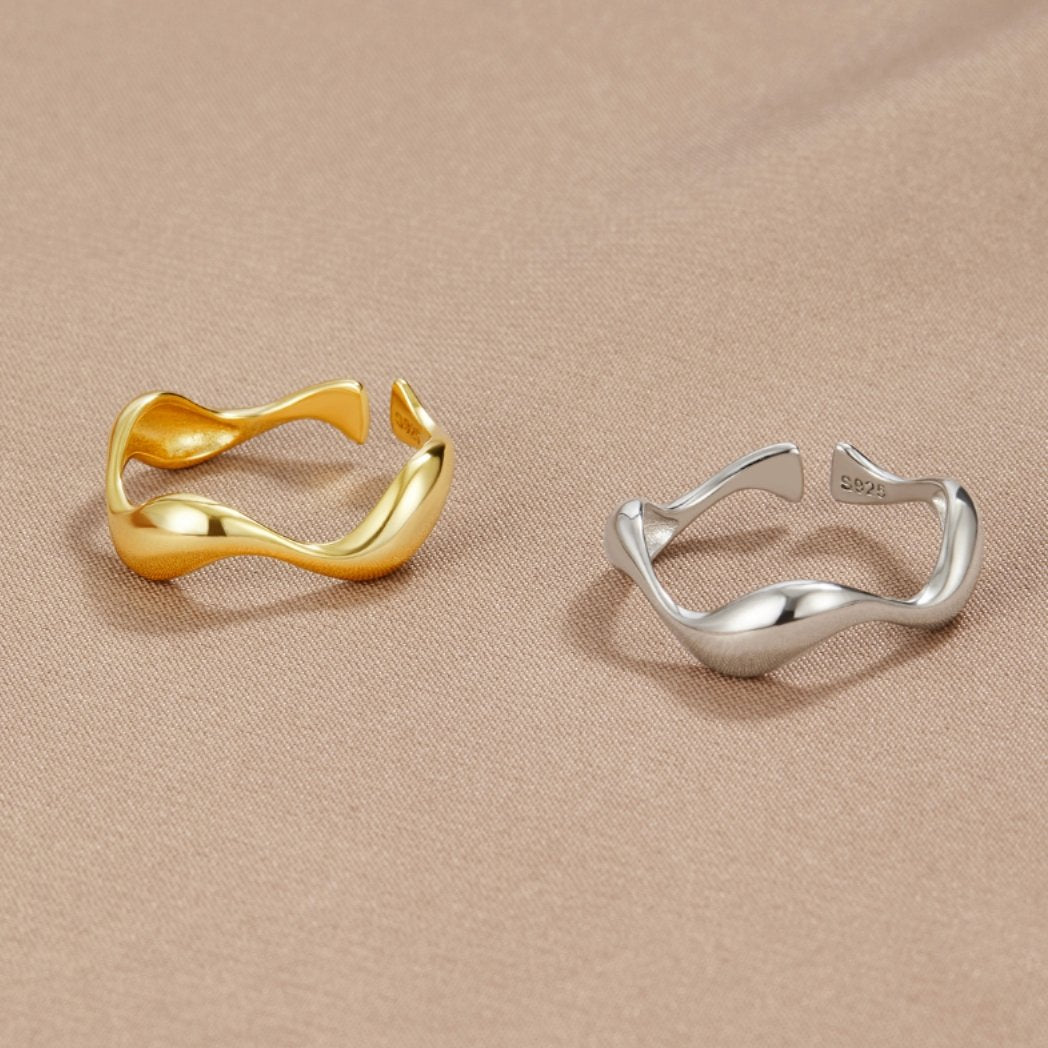 18K Gold Wave Ring – Beautiful Earth Boutique