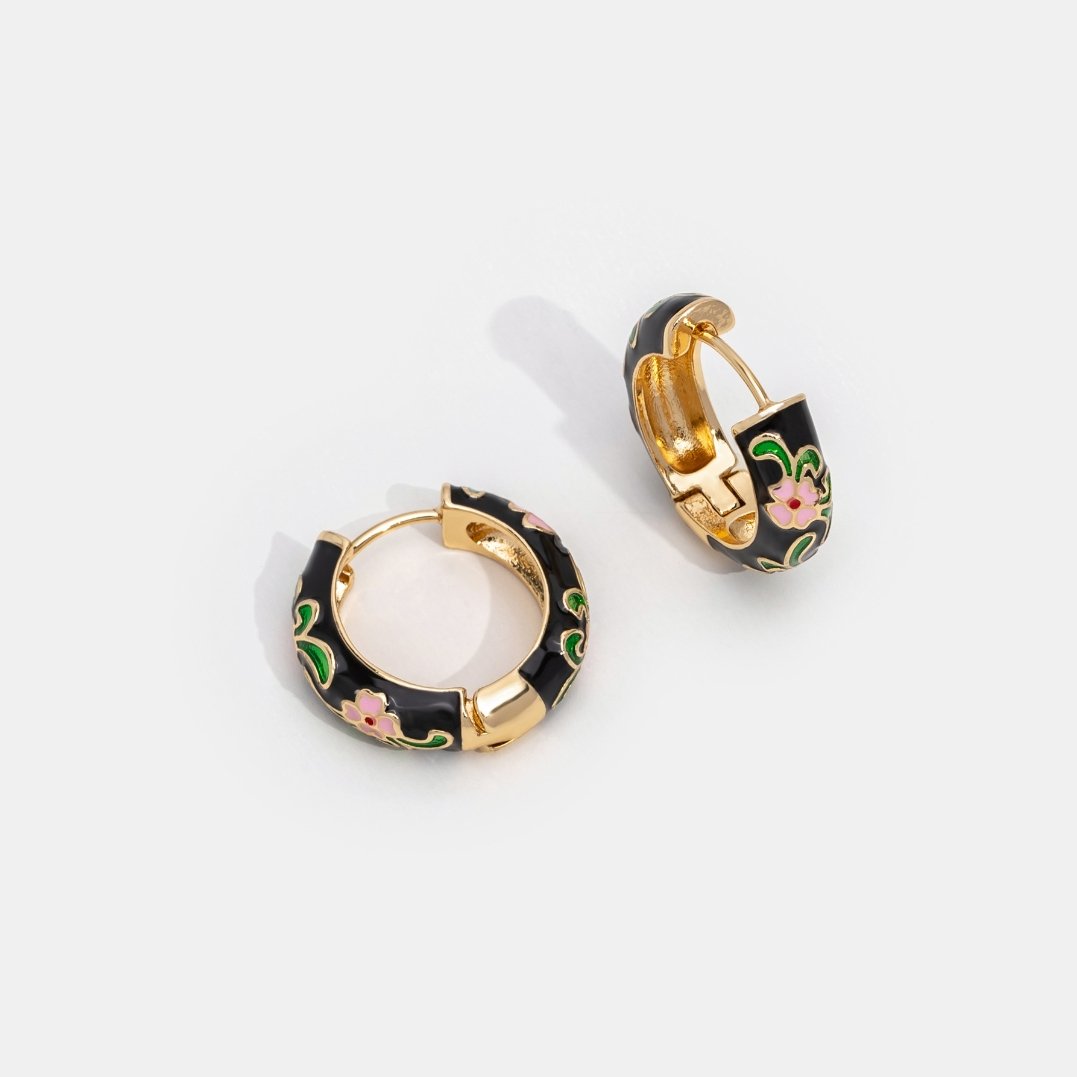 Black Gold Hoop Flower Earrings - Beautiful Earth Boutique