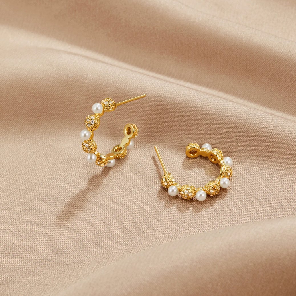 Crystal & Pearl Bella Earrings - Beautiful Earth Boutique