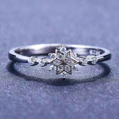 Daughter | 925 Sterling Silver Snowflake Ring - Beautiful Earth Boutique