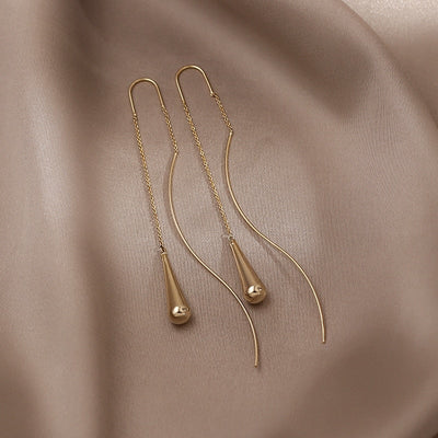 golden-teardrop-tassel-earrings - Beautiful Earth Boutique