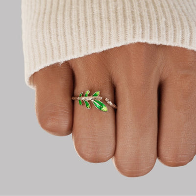 Green Vine and Leaf Silver Ring - Beautiful Earth Boutique