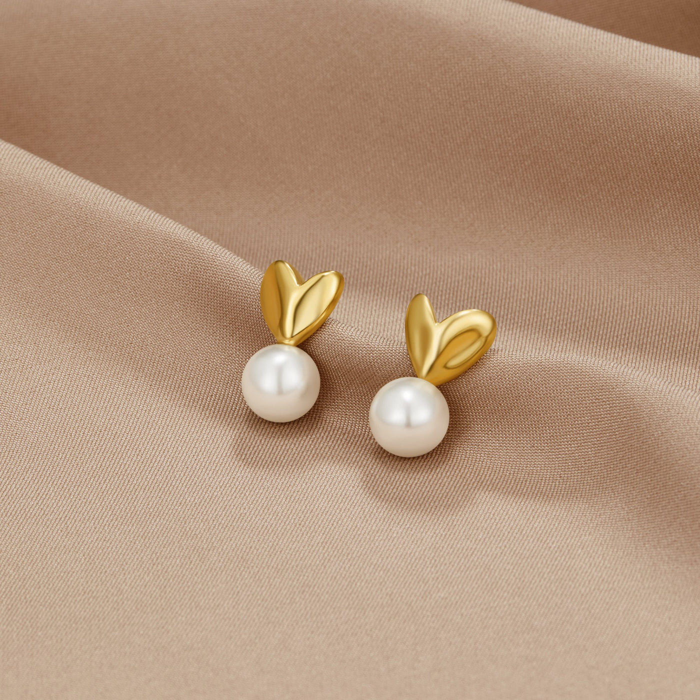 Heart & Pearl Earrings - Beautiful Earth Boutique