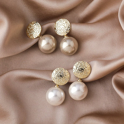 White Ava Pearl Drop Earrings - Beautiful Earth Boutique
